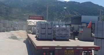 阳江 芝麻白仿形路沿石，直形路沿石