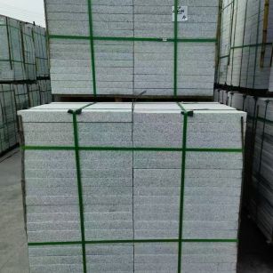 阳江 芝麻白火烧，园林广场市政工程地铺石，1.8~5.0厚均有现货