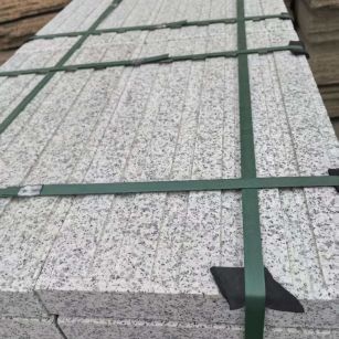 阳江 白麻花岗岩直行盲道石，盲条，地铺石