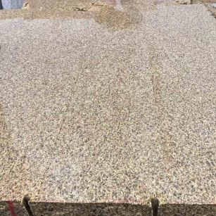 阳江 黄金麻花岗岩石材方料