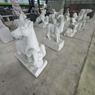 阳江 芝麻白花岗岩造型立体雕刻——十二生肖