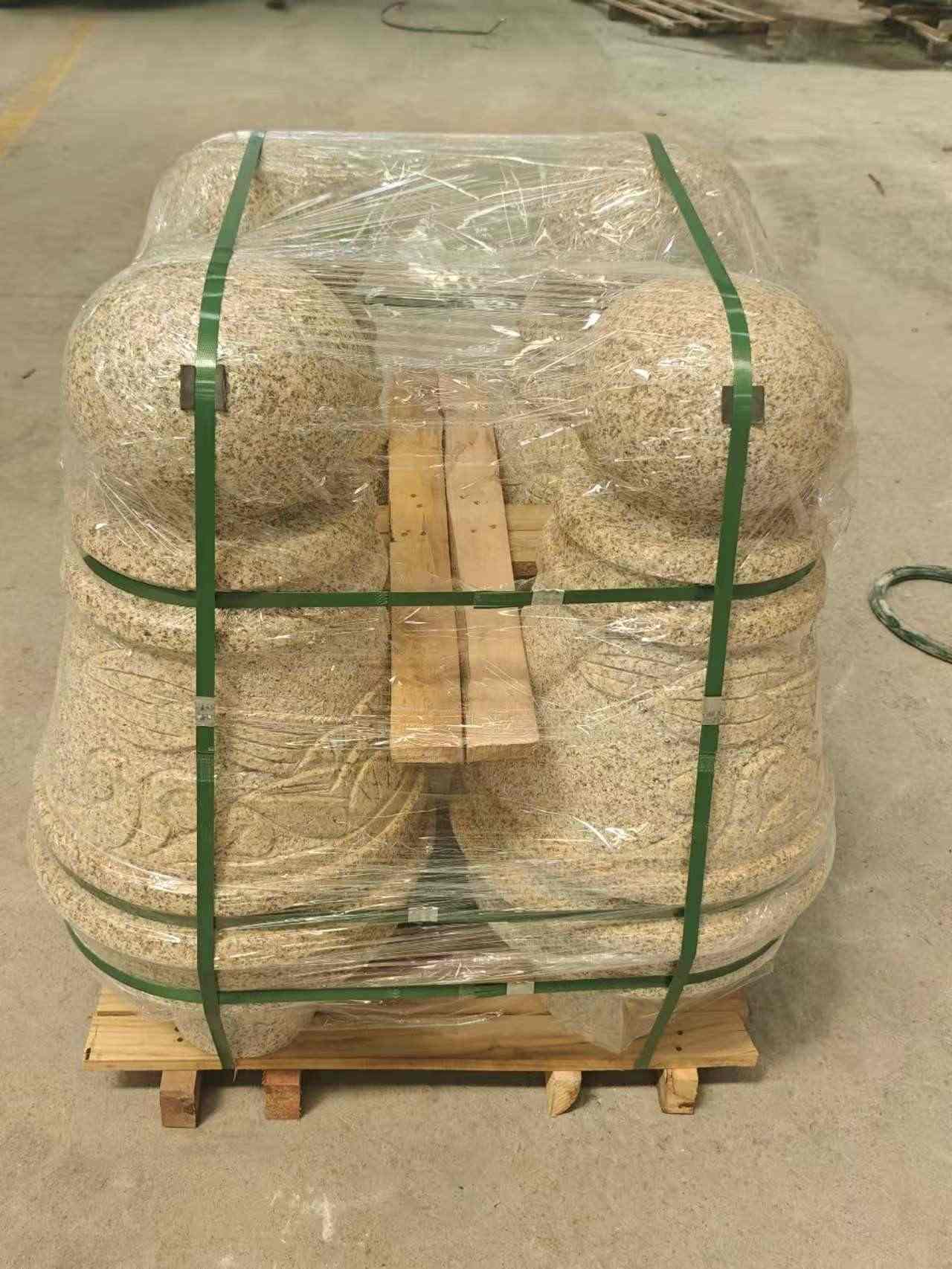 阳江 黄金麻异形定制雕花——棒棒糖挡车柱